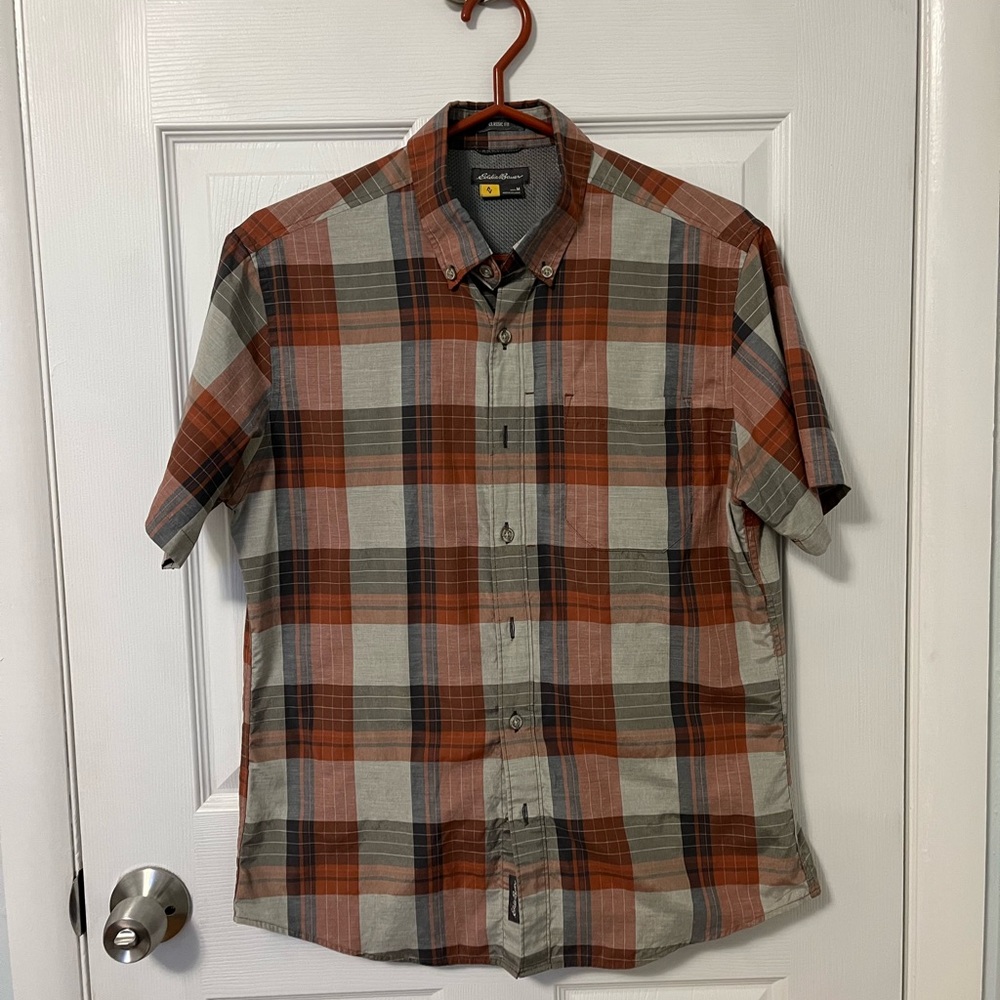 Eddie Bauer Men's Classic Fit Plaid Shirt